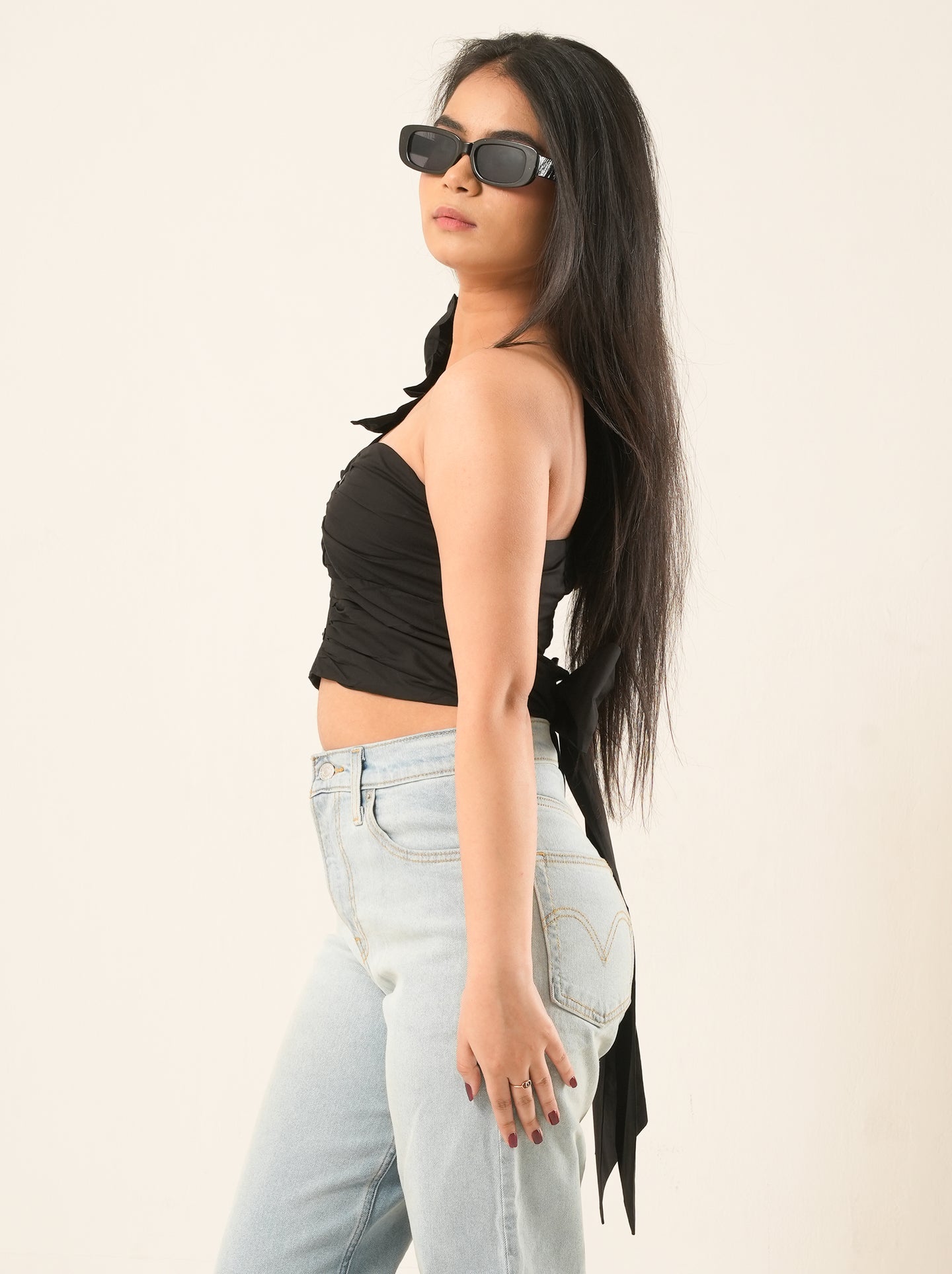 Black One-Shoulder Bow Party Top